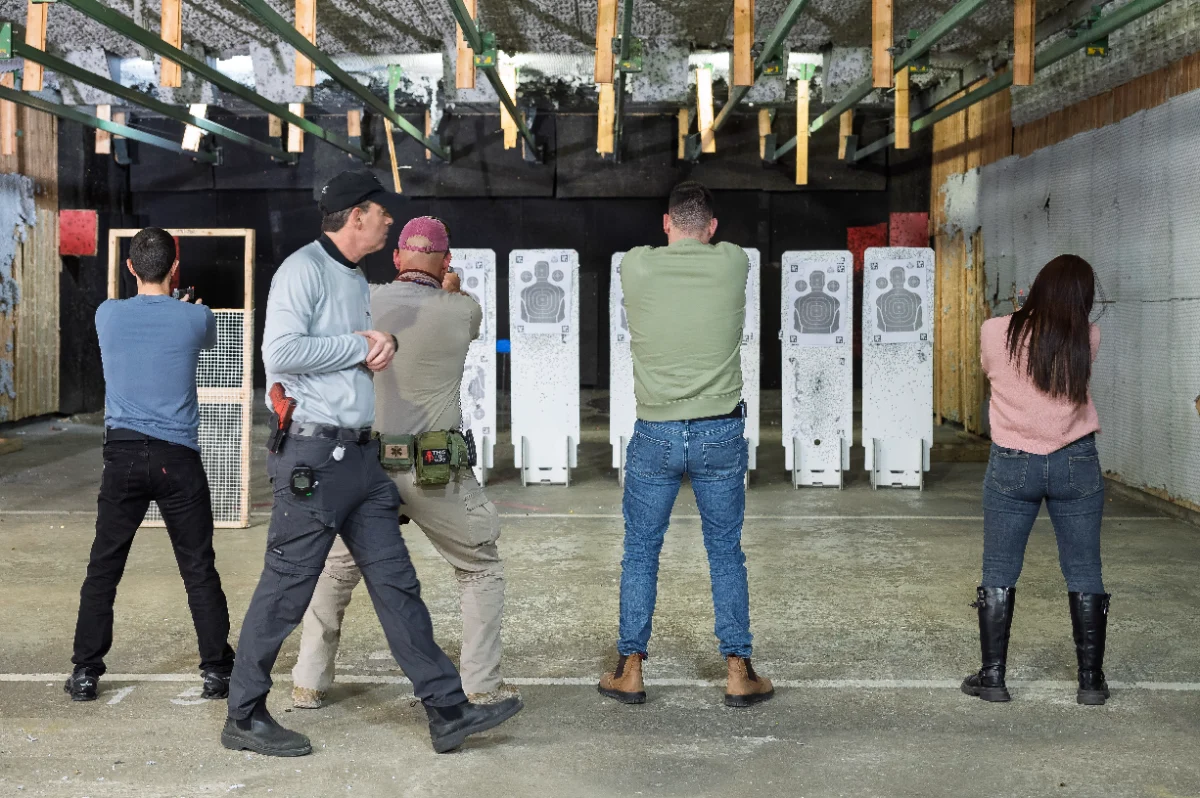 ישי נאור- אימונים קבוצתיים בהדרכת ירי